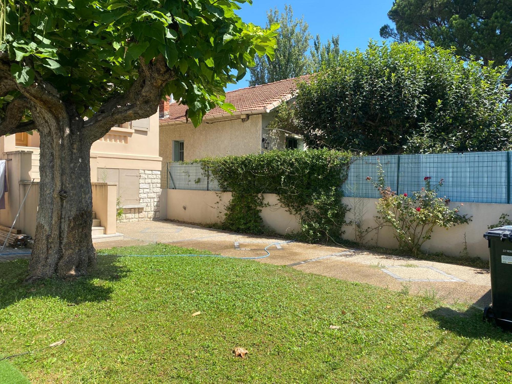Maison Familiale 3 Chambres, Parking Gratuit Hébergement de vacances *