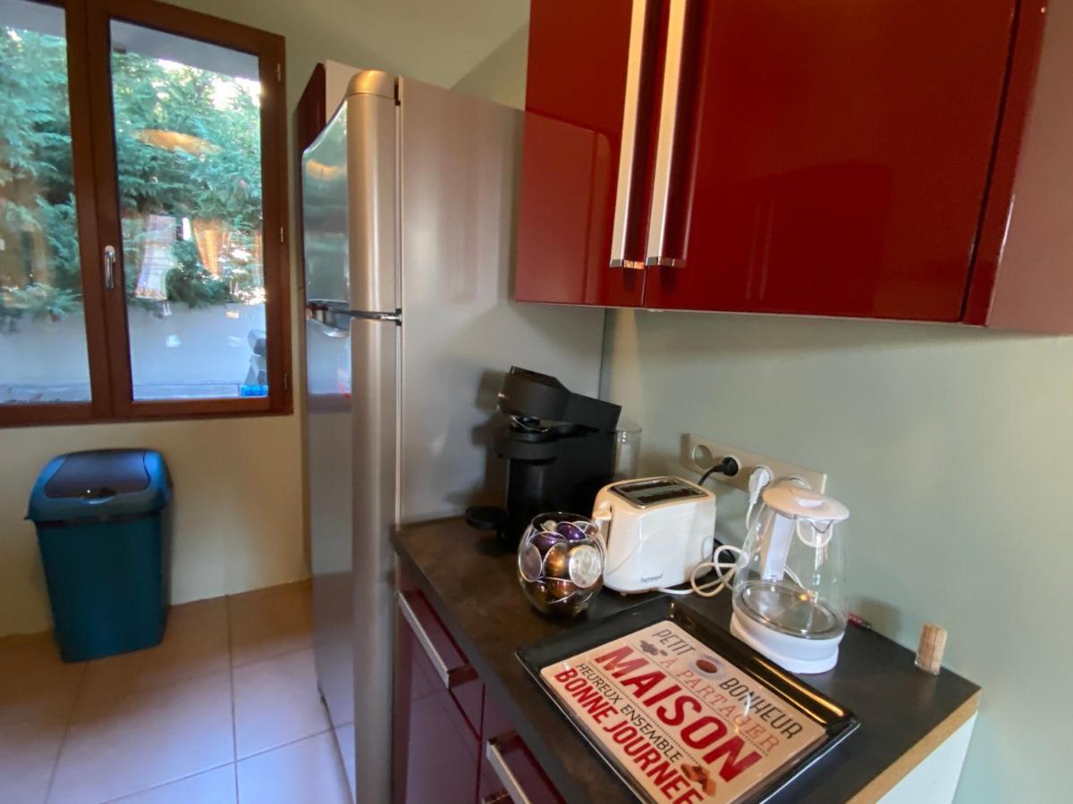 Maison Familiale 3 Chambres, Parking Gratuit Holiday home *